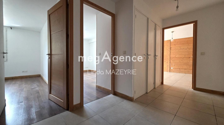 Ma-Cabane - Vente Appartement SALLANCHES, 64 m²