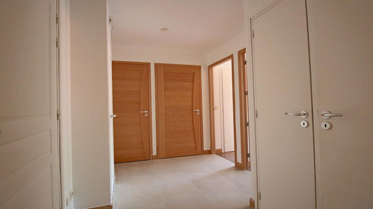 Ma-Cabane - Vente Appartement SALLANCHES, 64 m²