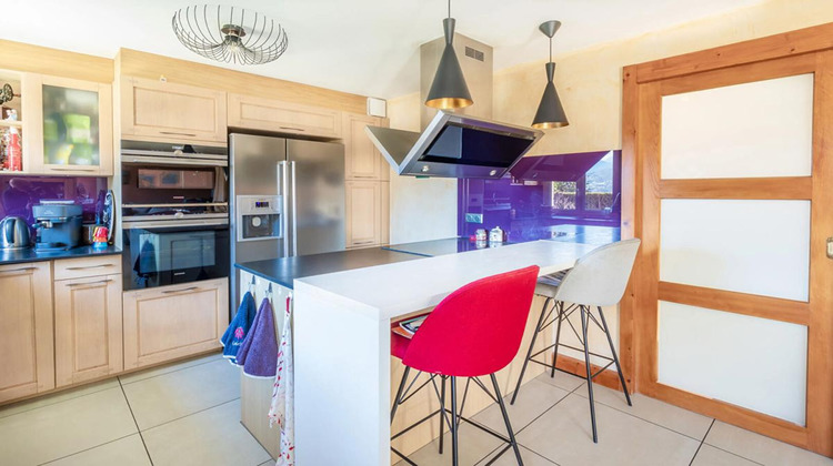 Ma-Cabane - Vente Appartement SALLANCHES, 145 m²