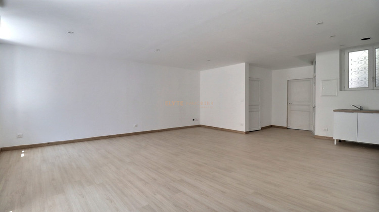 Ma-Cabane - Vente Appartement Salon de provence, 43 m²