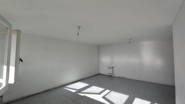 Ma-Cabane - Vente Appartement SALON DE PROVENCE, 65 m²