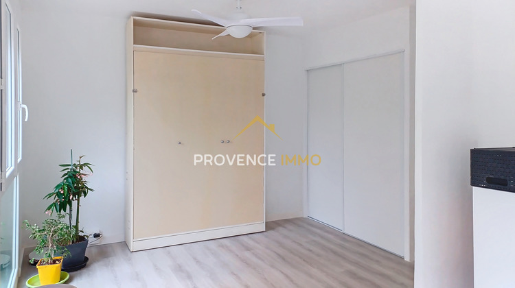 Ma-Cabane - Vente Appartement Salon-de-Provence, 56 m²