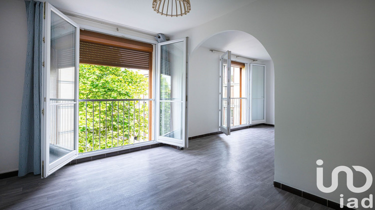 Ma-Cabane - Vente Appartement Salon-de-Provence, 66 m²