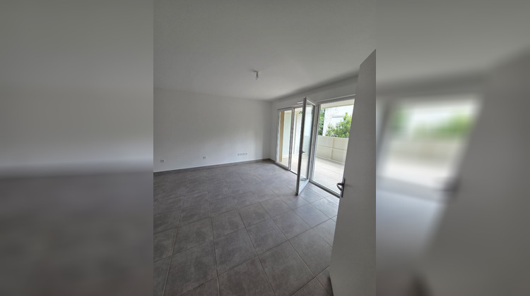 Ma-Cabane - Vente Appartement SALON-DE-PROVENCE, 60 m²