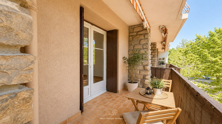 Ma-Cabane - Vente Appartement Salon-de-Provence, 67 m²
