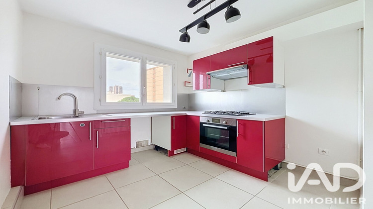 Ma-Cabane - Vente Appartement Salon-de-Provence, 64 m²