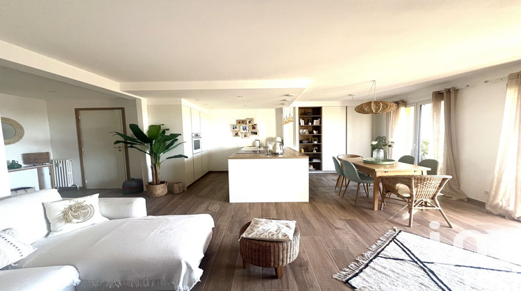 Ma-Cabane - Vente Appartement Sanary-sur-Mer, 60 m²