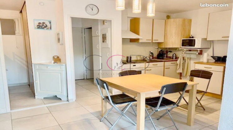 Ma-Cabane - Vente Appartement Sanary-sur-Mer, 35 m²