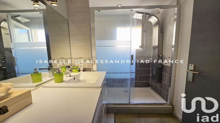 Ma-Cabane - Vente Appartement Sanary-sur-Mer, 58 m²