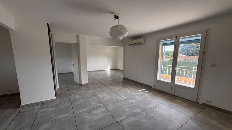 Ma-Cabane - Vente Appartement SANARY-SUR-MER, 58 m²