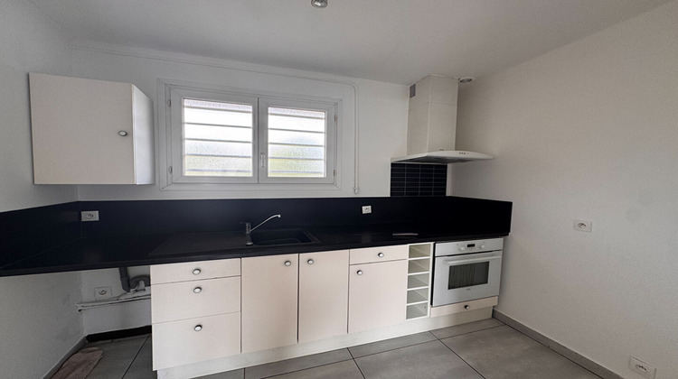 Ma-Cabane - Vente Appartement SANARY-SUR-MER, 58 m²