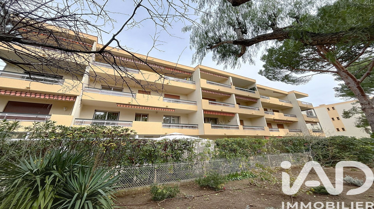 Ma-Cabane - Vente Appartement Sanary-sur-Mer, 46 m²