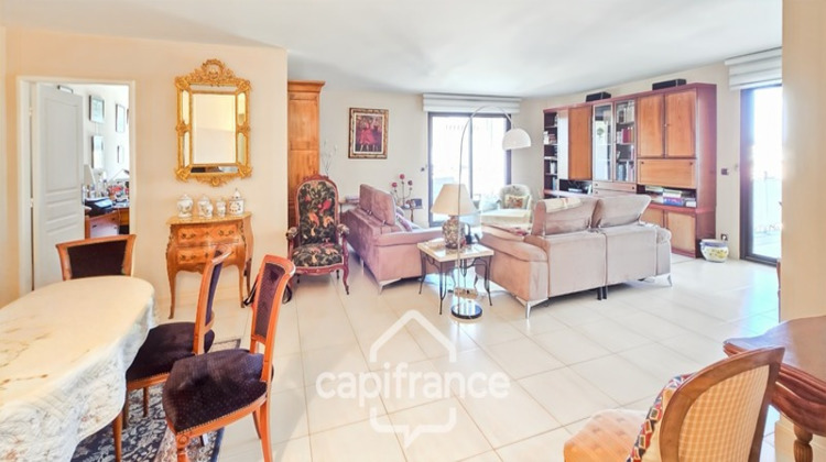 Ma-Cabane - Vente Appartement SANARY SUR MER, 130 m²