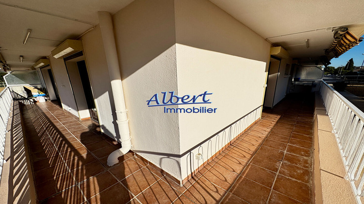 Ma-Cabane - Vente Appartement SANARY-SUR-MER, 77 m²