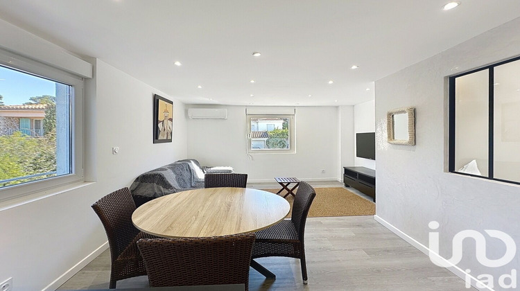 Ma-Cabane - Vente Appartement Sanary-sur-Mer, 46 m²