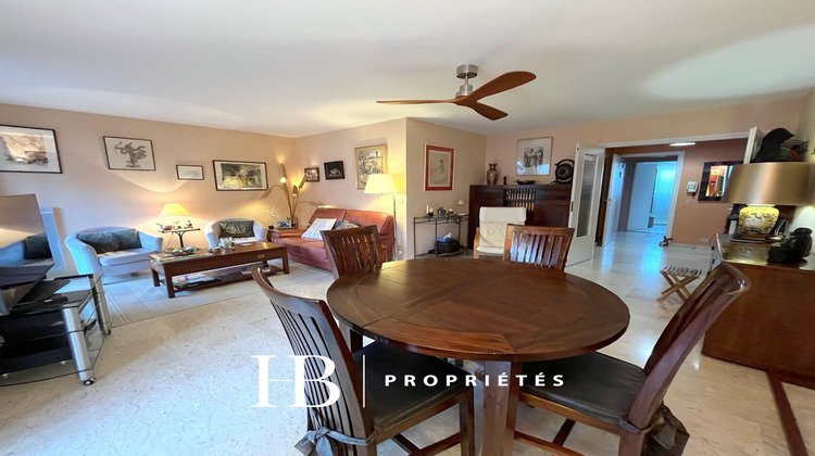 Ma-Cabane - Vente Appartement SANARY SUR MER, 70 m²