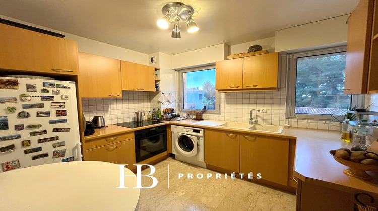 Ma-Cabane - Vente Appartement SANARY SUR MER, 70 m²