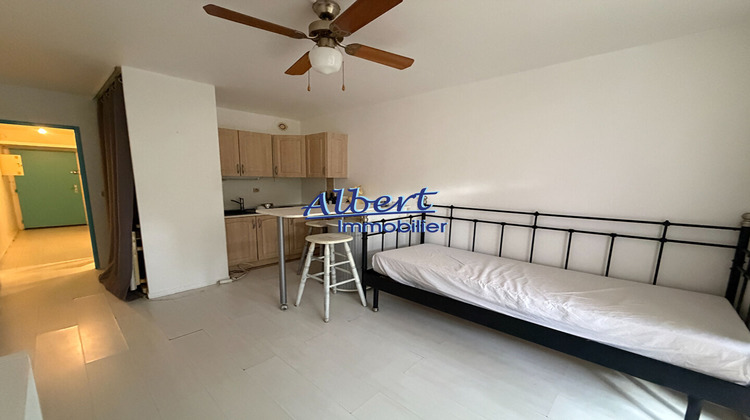 Ma-Cabane - Vente Appartement SANARY-SUR-MER, 26 m²