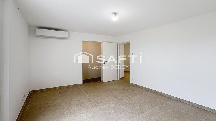 Ma-Cabane - Vente Appartement Sanary-sur-Mer, 92 m²