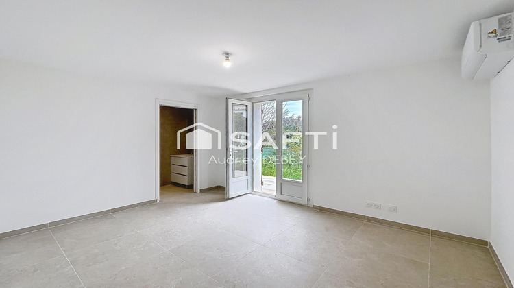 Ma-Cabane - Vente Appartement Sanary-sur-Mer, 92 m²