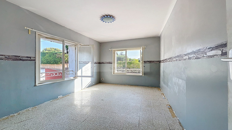 Ma-Cabane - Vente Appartement Sanary-sur-Mer, 64 m²