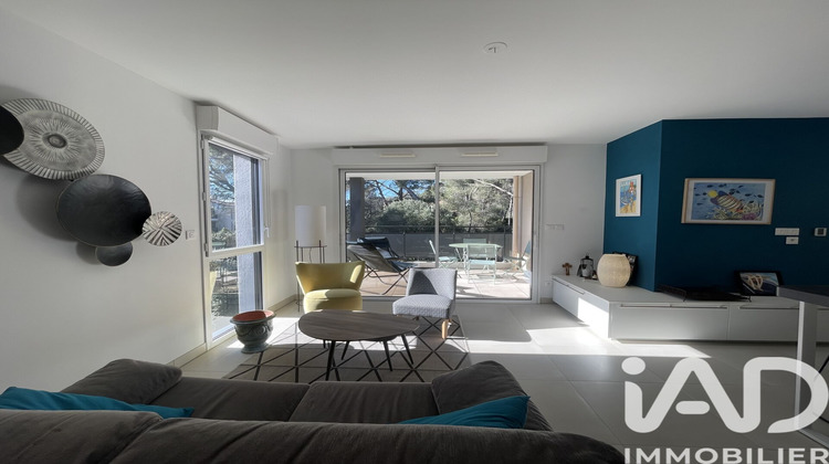 Ma-Cabane - Vente Appartement Sanary-sur-Mer, 62 m²