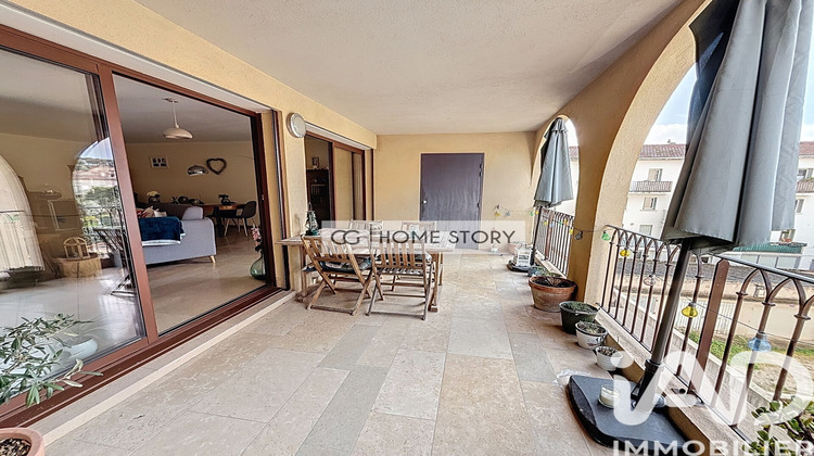 Ma-Cabane - Vente Appartement Sanary-sur-Mer, 114 m²