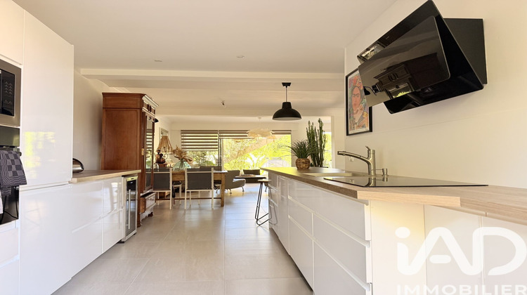 Ma-Cabane - Vente Appartement Sanary-sur-Mer, 108 m²