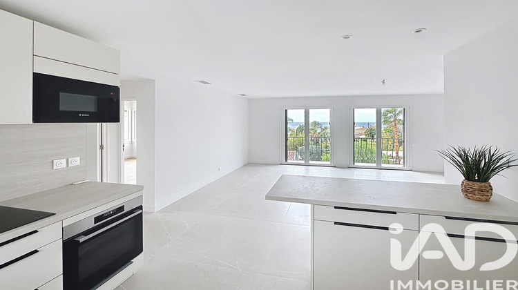 Ma-Cabane - Vente Appartement Sanary-sur-Mer, 118 m²