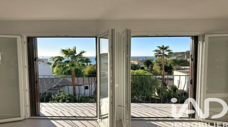Ma-Cabane - Vente Appartement Sanary-sur-Mer, 118 m²