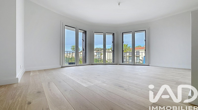 Ma-Cabane - Vente Appartement Sanary-sur-Mer, 118 m²