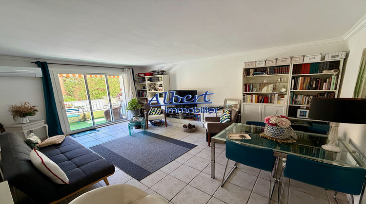 Ma-Cabane - Vente Appartement SANARY-SUR-MER, 58 m²