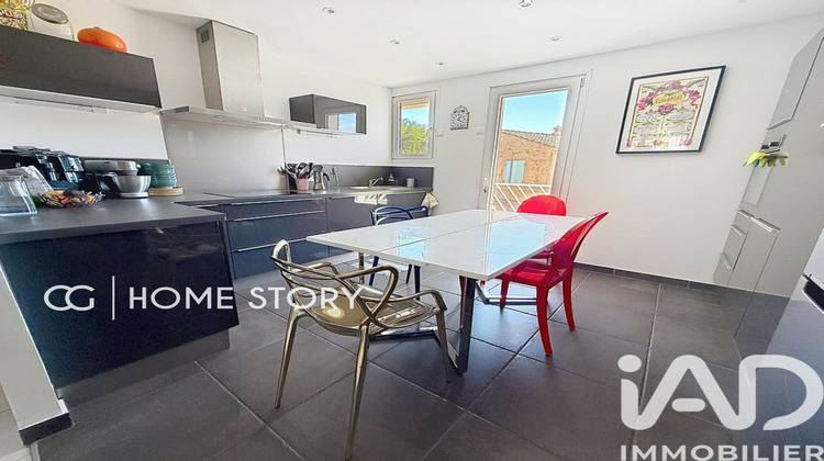 Ma-Cabane - Vente Appartement Sanary-sur-Mer, 81 m²