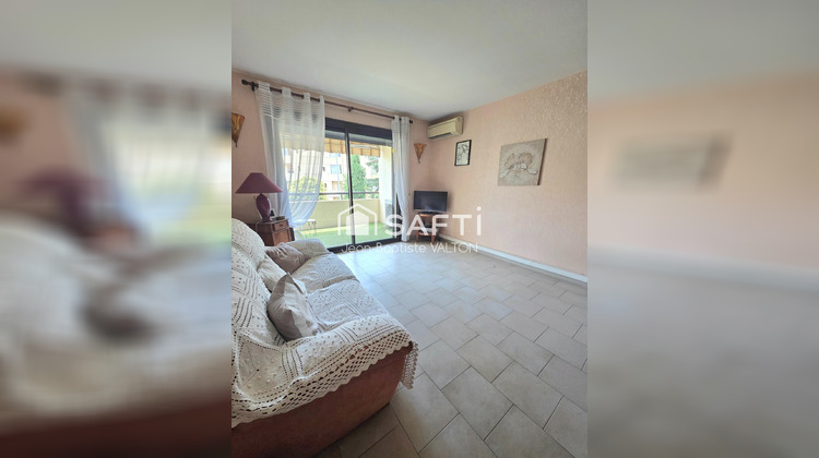 Ma-Cabane - Vente Appartement Sanary-sur-Mer, 67 m²