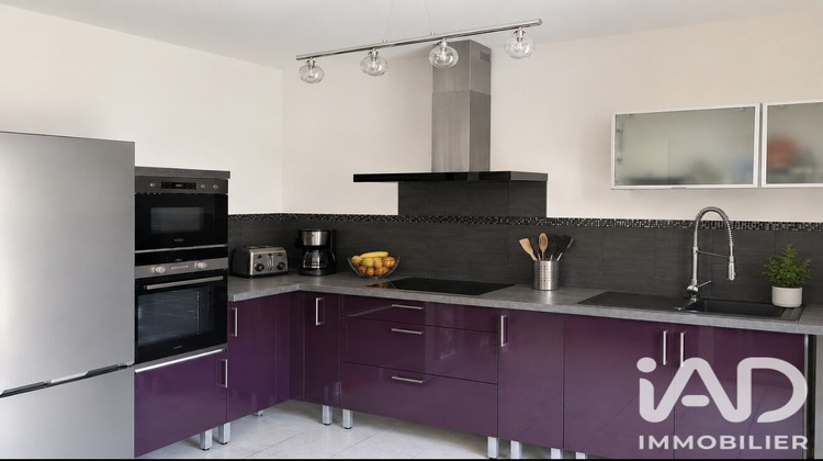 Ma-Cabane - Vente Appartement Sanary-sur-Mer, 53 m²