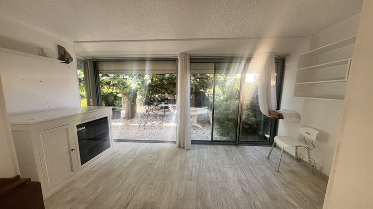 Ma-Cabane - Vente Appartement SANARY-SUR-MER, 44 m²