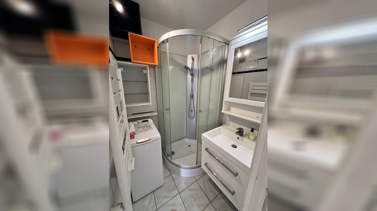 Ma-Cabane - Vente Appartement SANARY-SUR-MER, 44 m²
