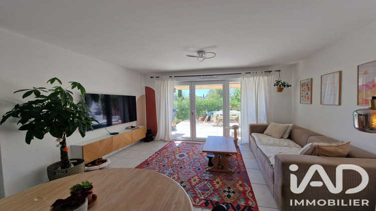 Ma-Cabane - Vente Appartement Sanary-sur-Mer, 54 m²
