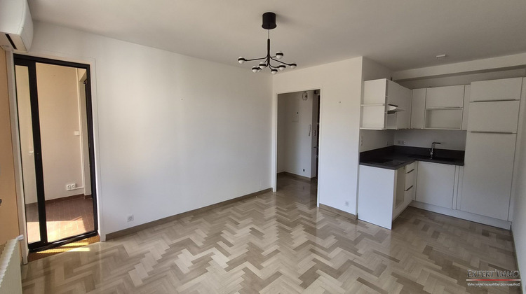 Ma-Cabane - Vente Appartement Sanary-sur-Mer, 43 m²