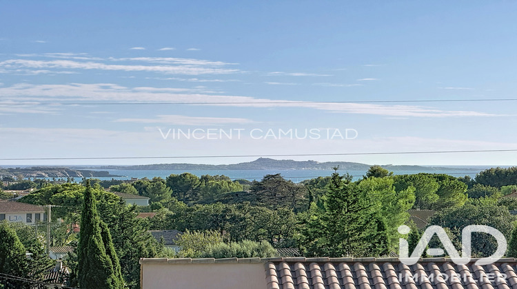 Ma-Cabane - Vente Appartement Sanary-sur-Mer, 73 m²