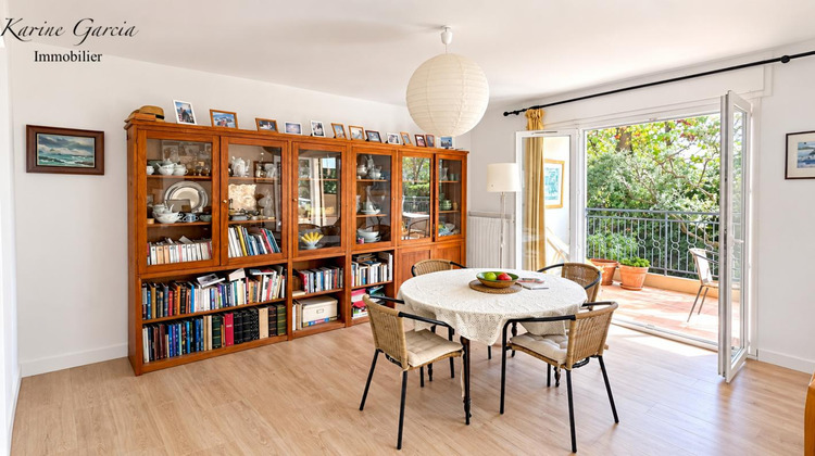 Ma-Cabane - Vente Appartement SANARY SUR MER, 82 m²
