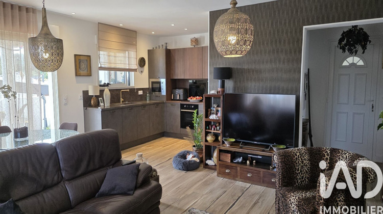 Ma-Cabane - Vente Appartement Santa Maria Poggio, 98 m²