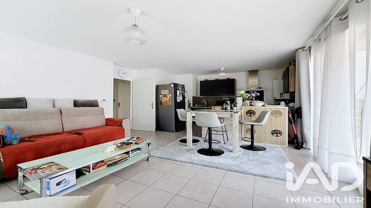Ma-Cabane - Vente Appartement Santeny, 61 m²