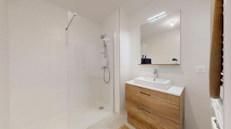 Ma-Cabane - Vente Appartement SASSENAGE, 66 m²