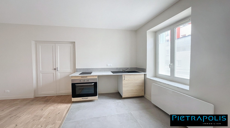 Ma-Cabane - Vente Appartement Sathonay-Camp, 39 m²