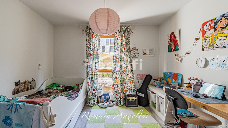 Ma-Cabane - Vente Appartement Sathonay-Camp, 75 m²