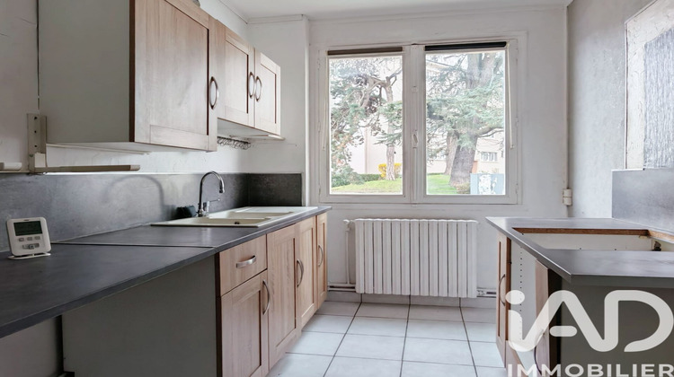 Ma-Cabane - Vente Appartement Sathonay-Camp, 43 m²