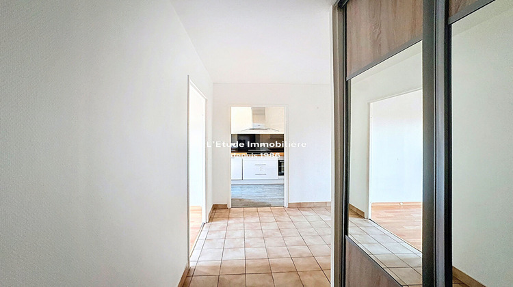 Ma-Cabane - Vente Appartement SATHONAY-CAMP, 72 m²