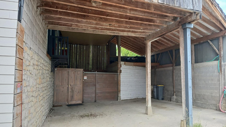Ma-Cabane - Vente Appartement SAULX, 724 m²