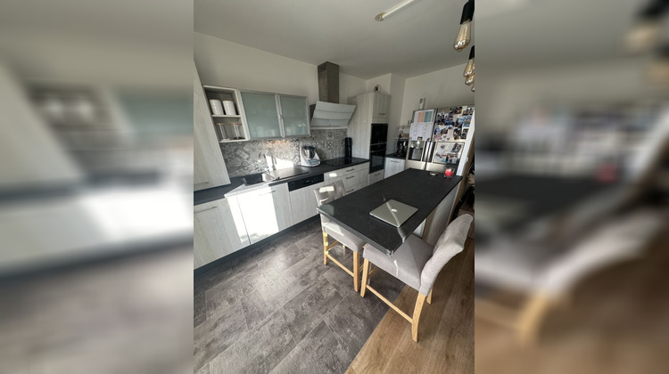 Ma-Cabane - Vente Appartement SAULX-LES-CHARTREUX, 67 m²